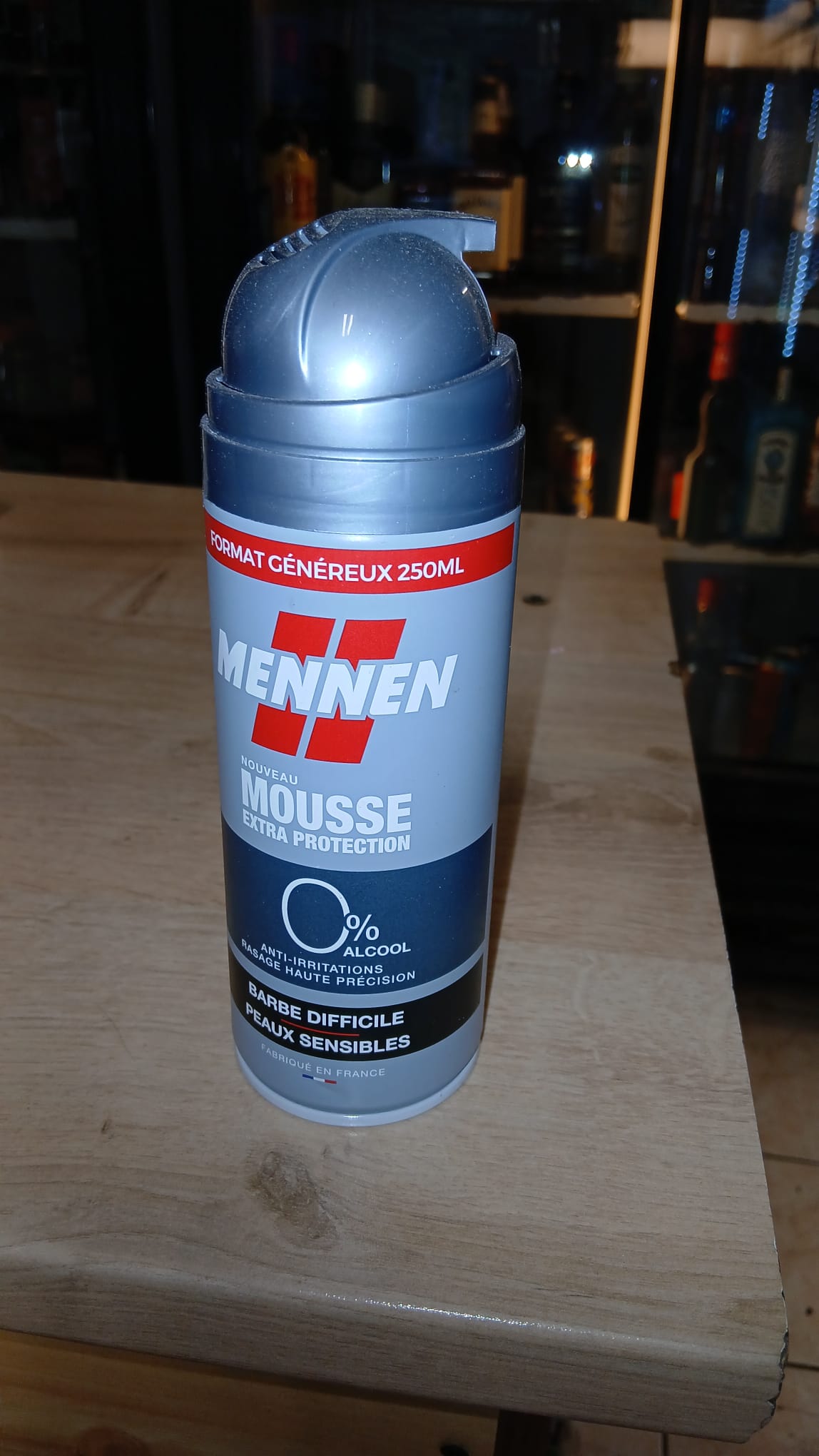 Mousse à Raser Mennen livré à Nice par Night Express